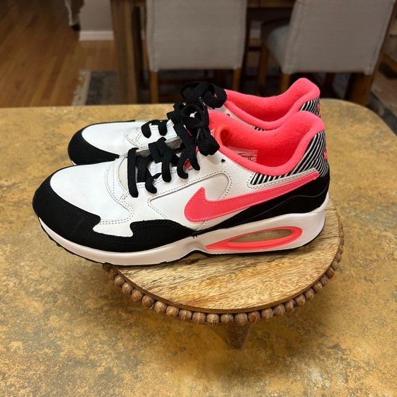 Nike Air Max St White, Black and Neon Sneakers - Picture 11 of 13